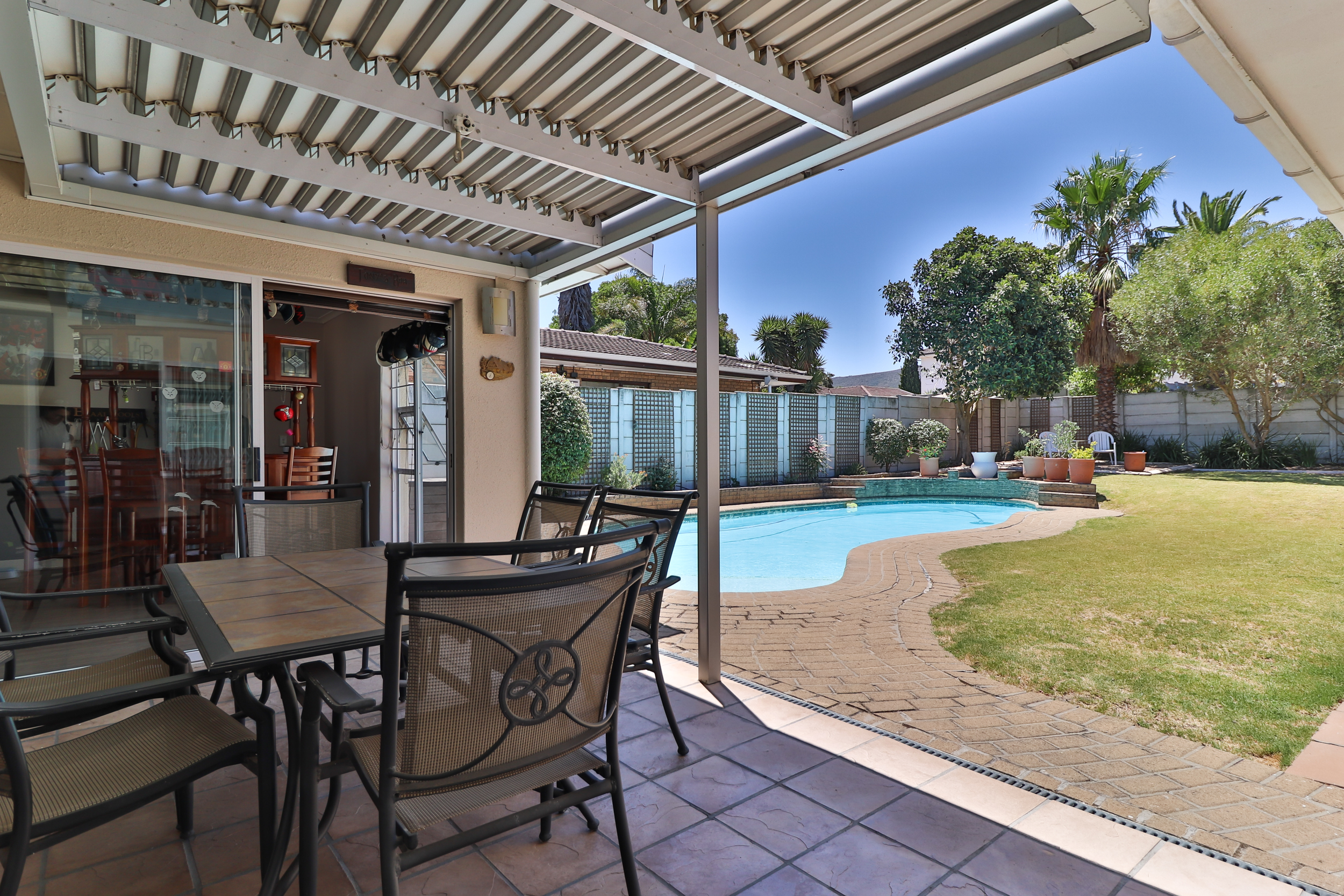 3 Bedroom Property for Sale in Welgelegen Western Cape